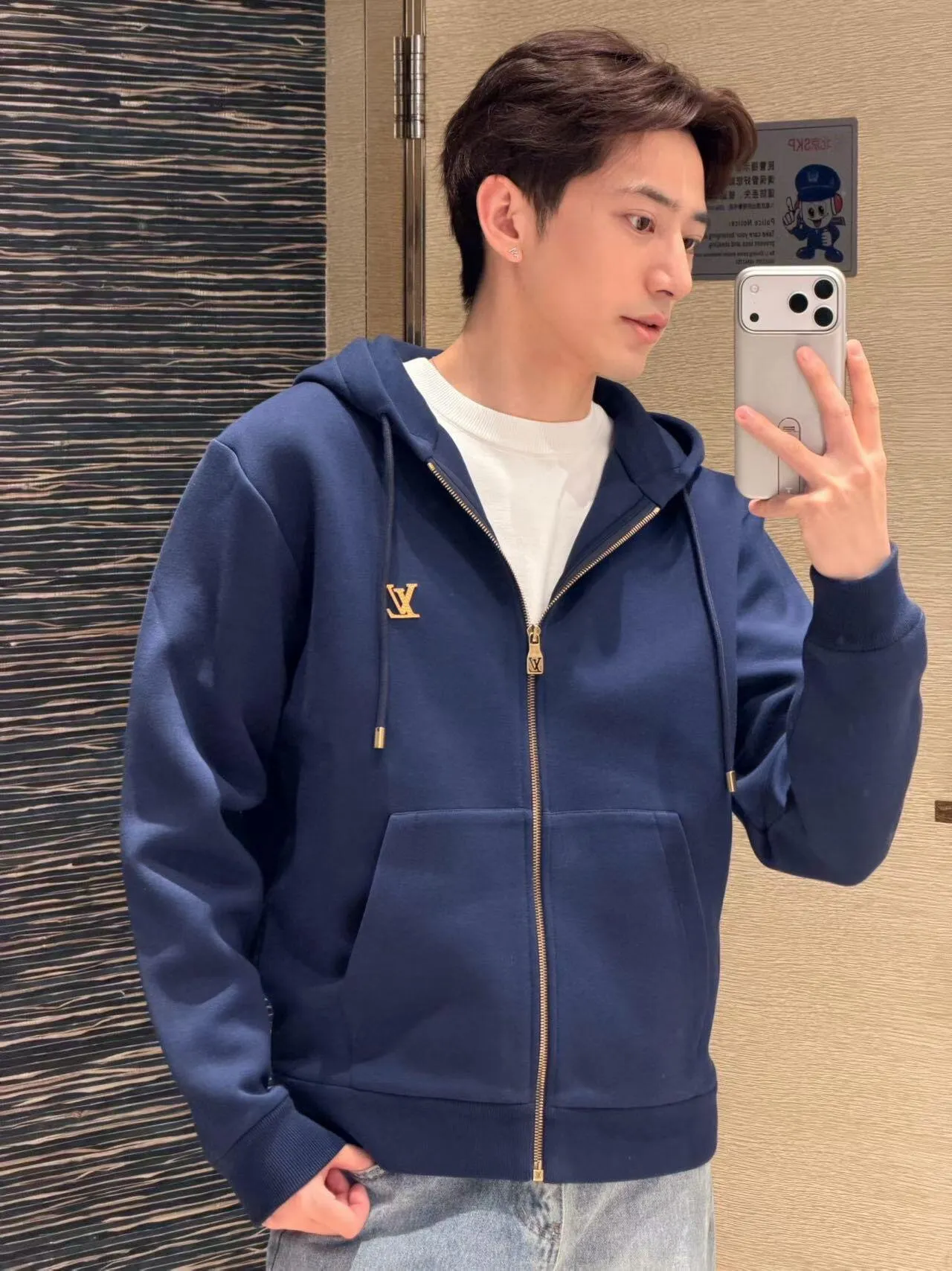 Louis Vuitton/Louis Vuitton leather logo zipper hooded sweatshirt